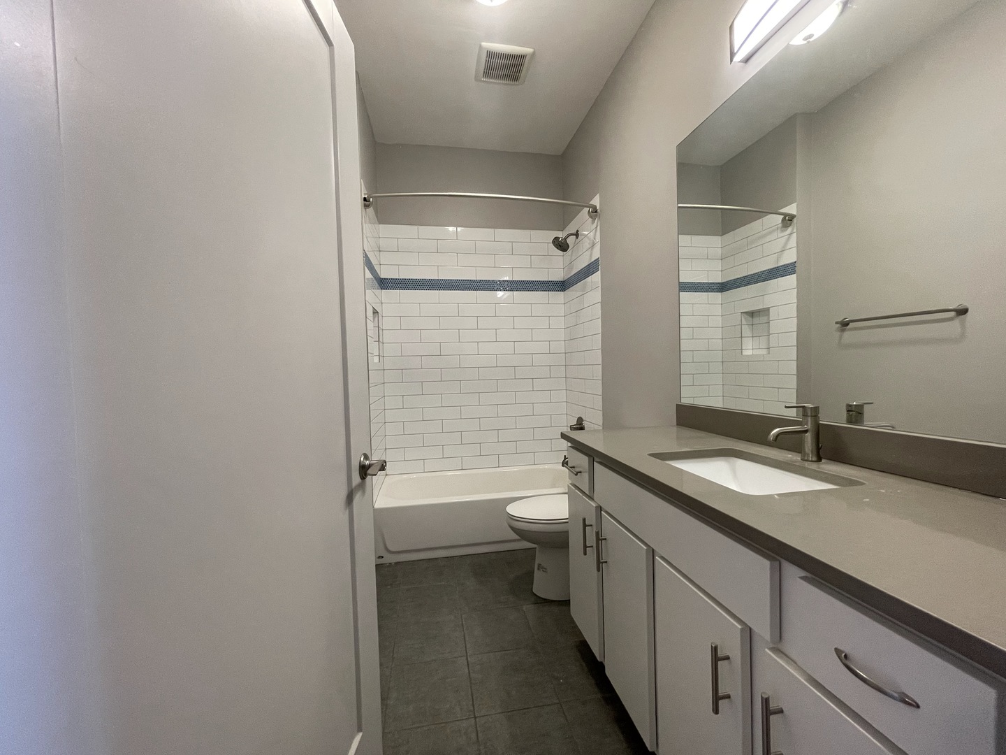 1432 W 21st Street 113 Property Photo 5