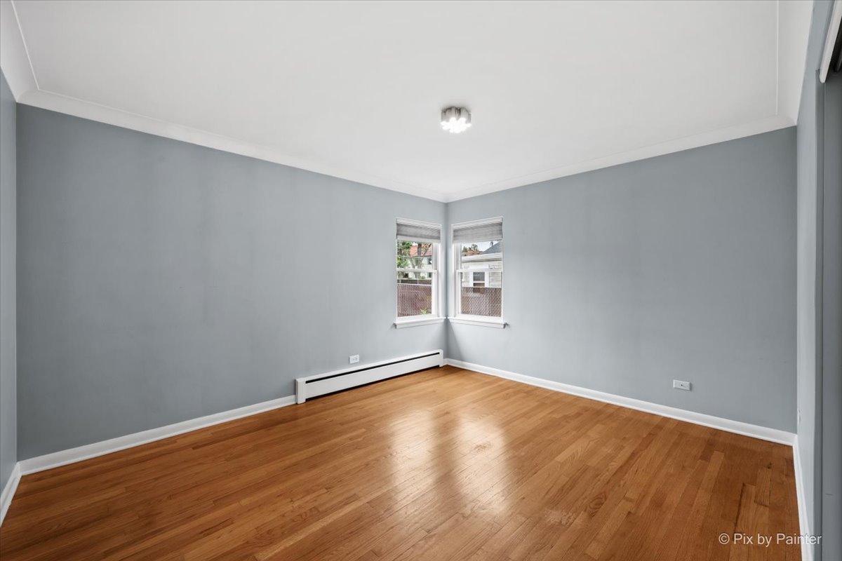 8048 N Ozanam Avenue Property Photo 14