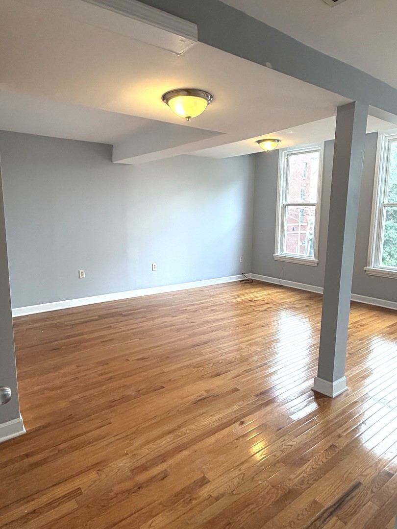 1621 N Talman Avenue Property Photo 31