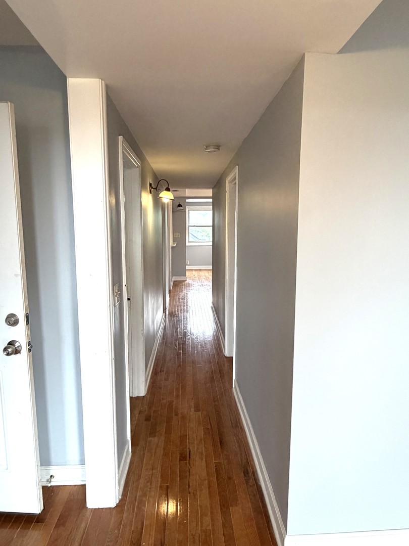 1621 N Talman Avenue Property Photo 32