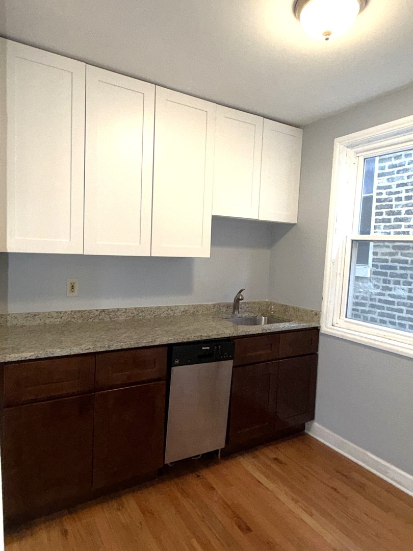 1621 N Talman Avenue Property Photo 47