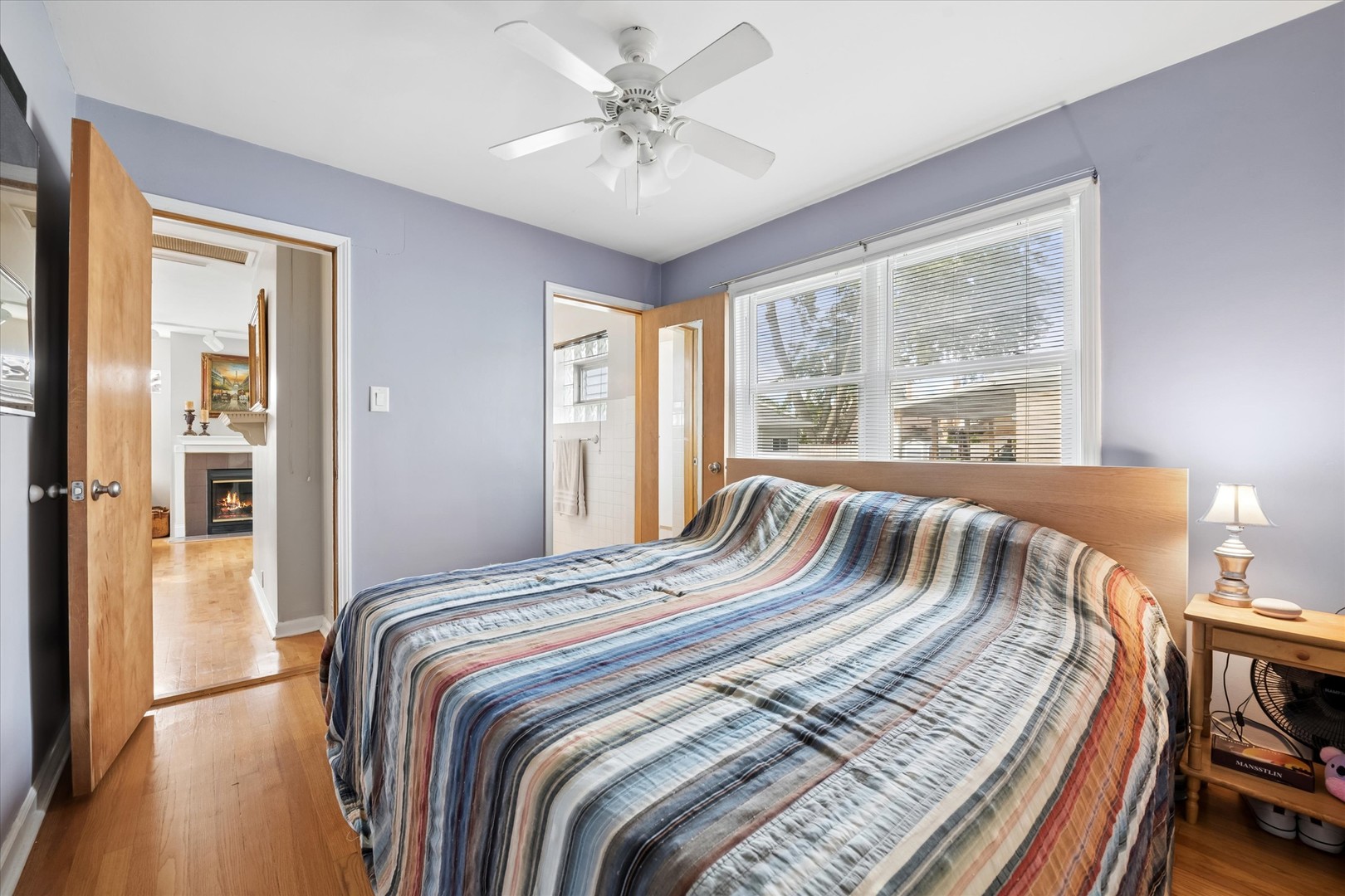 3648 N Overhill Avenue Property Photo 6