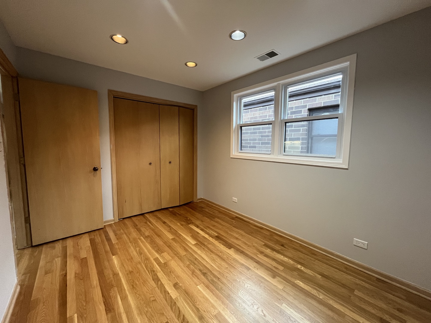 449 W 37th Street 2 Property Photo 19