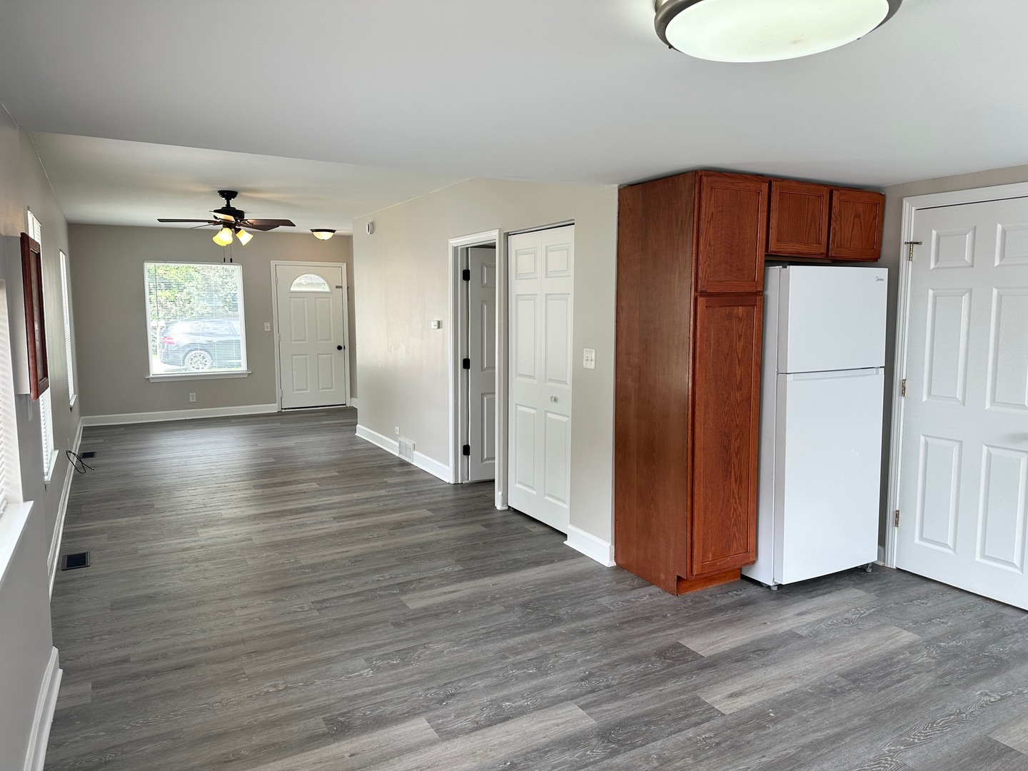 7425 Cedar Drive Property Photo 8