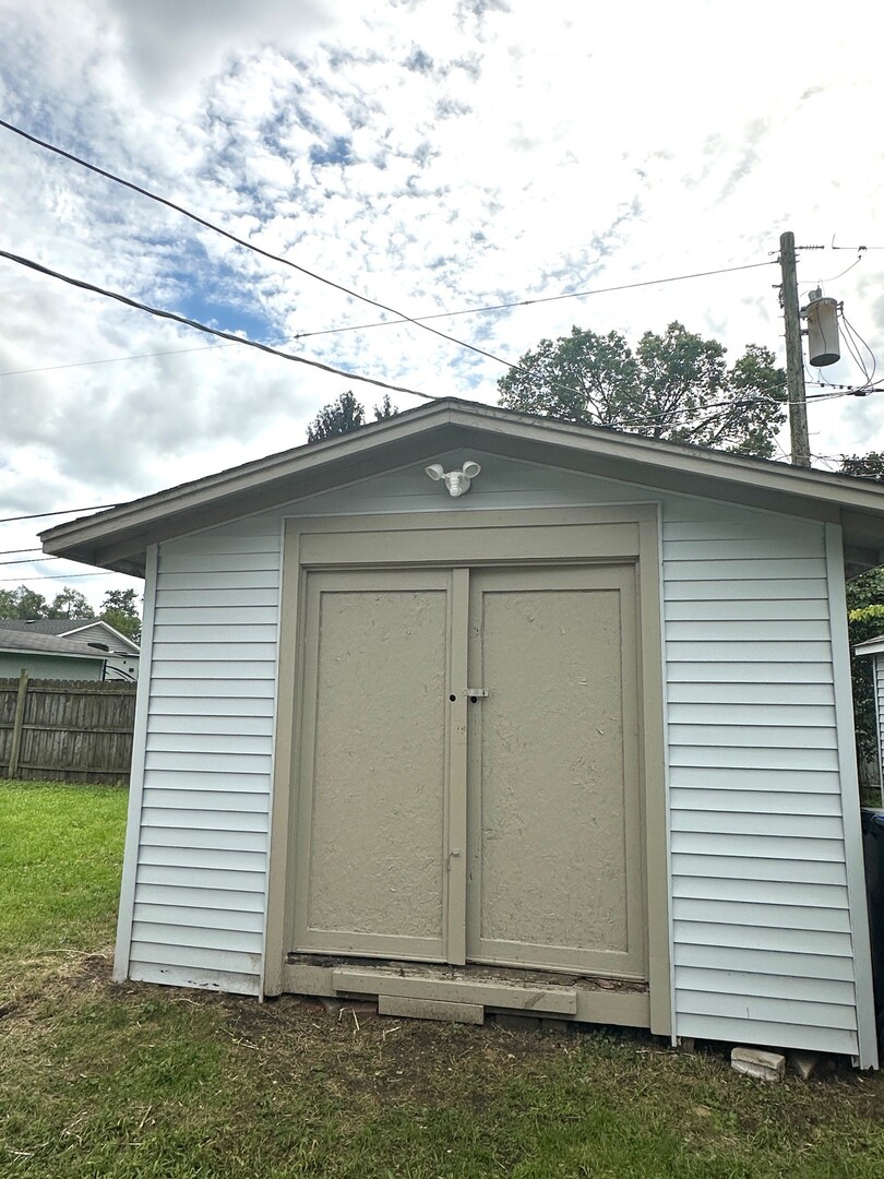 7425 Cedar Drive Property Photo 23