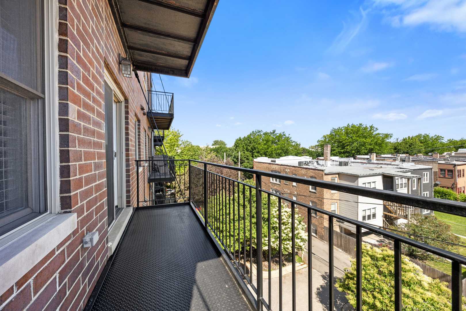 2618 W Diversey Avenue 402 Property Photo 19