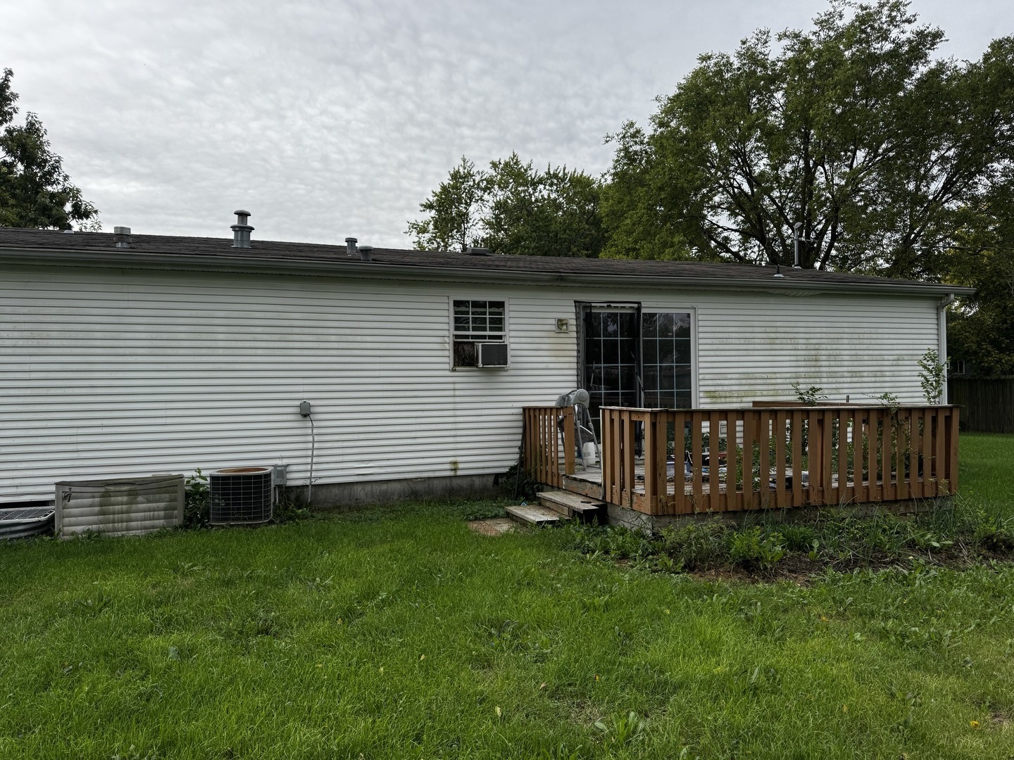 712 E Main Street Property Photo 6