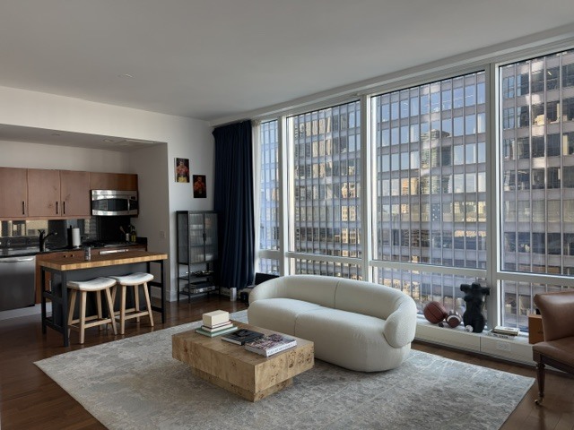 401 N Wabash Avenue 31f Property Photo 2
