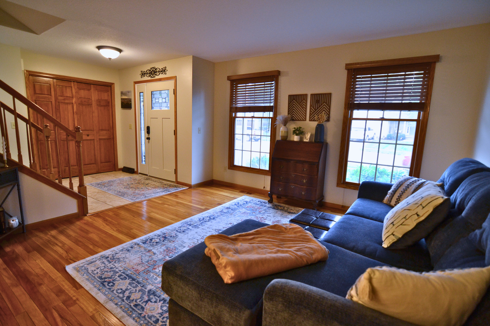 2062 Plum Tree Road Property Photo 5