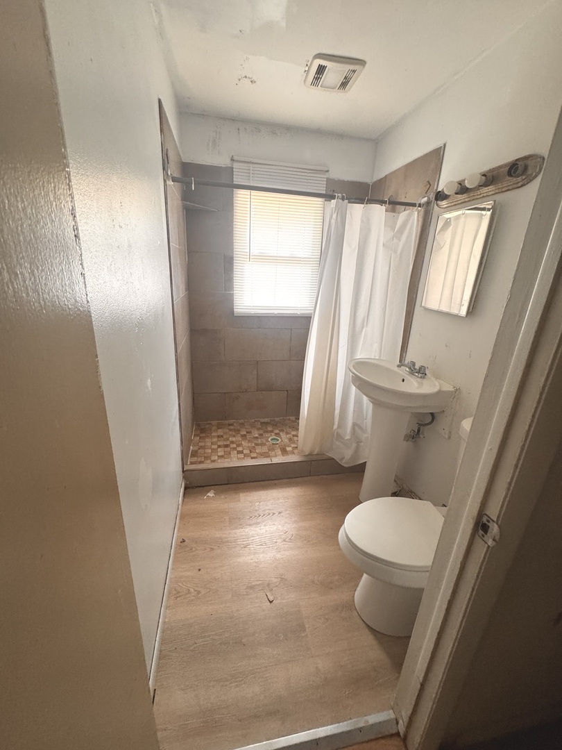 2221 Carmel Boulevard Property Photo 10