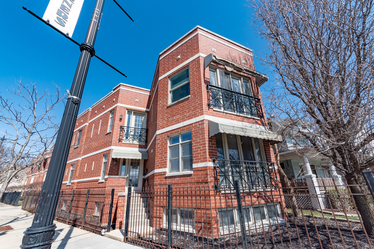4145 N MILWAUKEE Avenue 2 Property Photo 1
