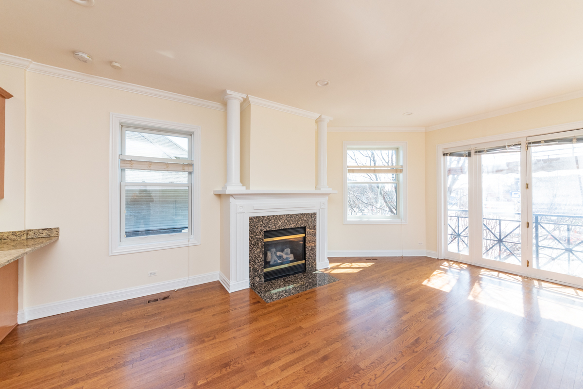 4145 N Milwaukee Avenue 2 Property Photo 4