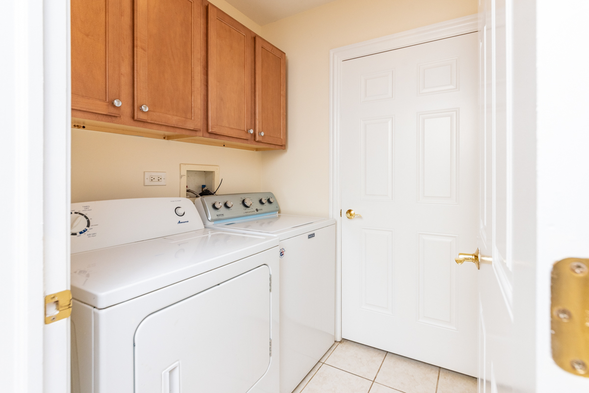 4145 N Milwaukee Avenue 2 Property Photo 10