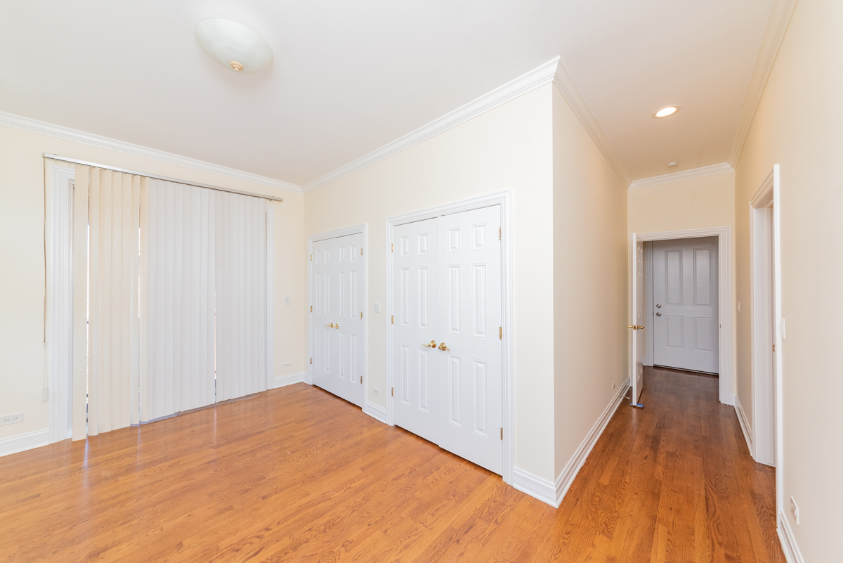 4145 N Milwaukee Avenue 2 Property Photo 13