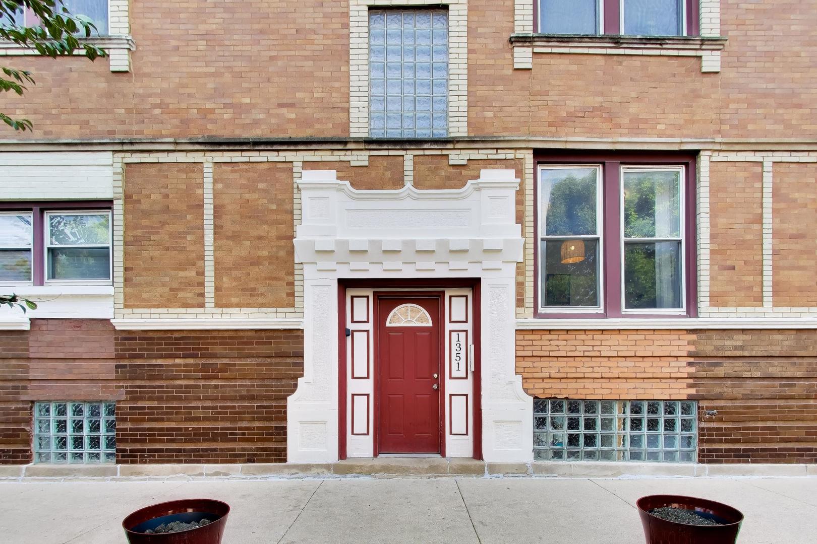 1351 N Washtenaw Avenue 1 Property Photo 16
