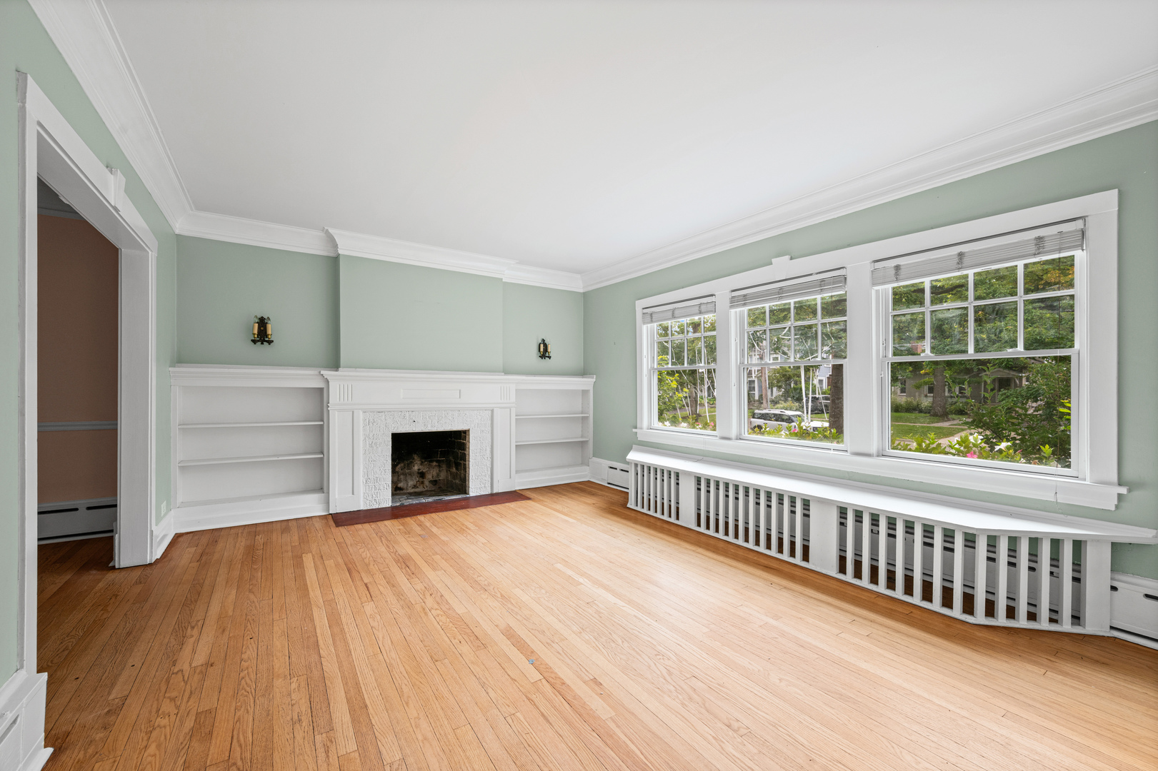 1163 Asbury Avenue Property Photo 4