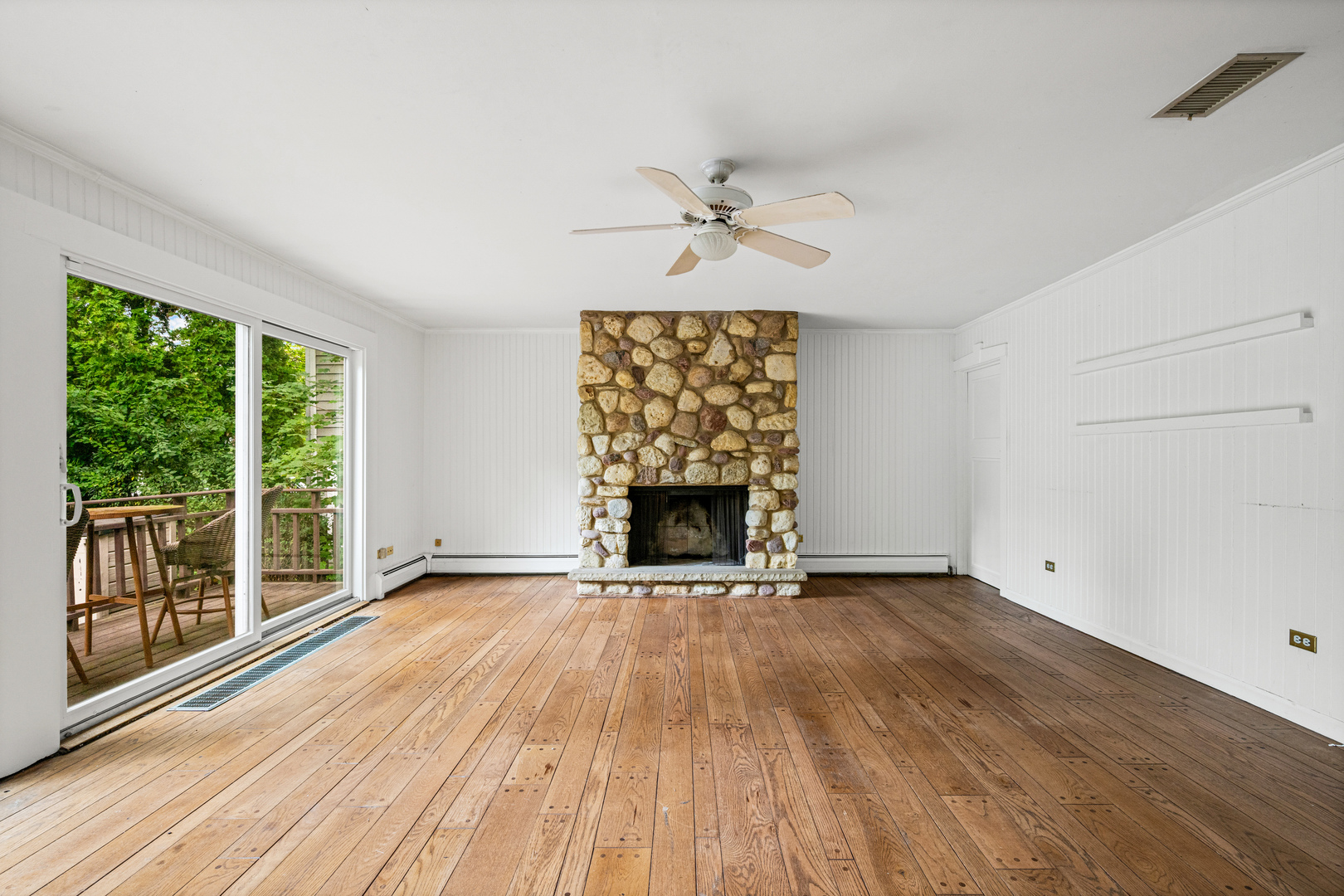 1163 Asbury Avenue Property Photo 8