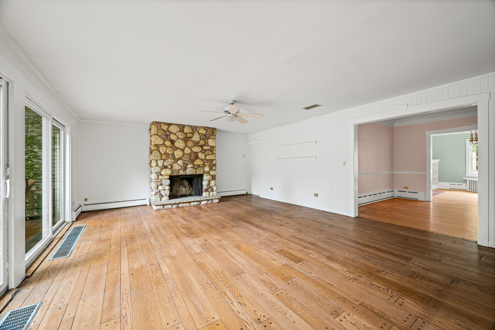 1163 Asbury Avenue Property Photo 9