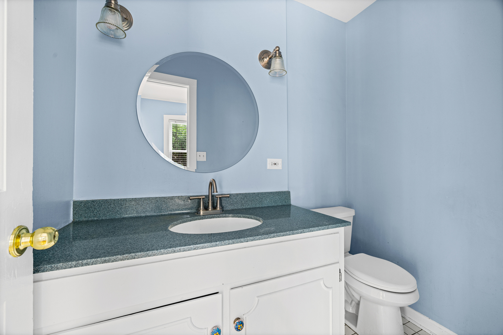 1163 Asbury Avenue Property Photo 12