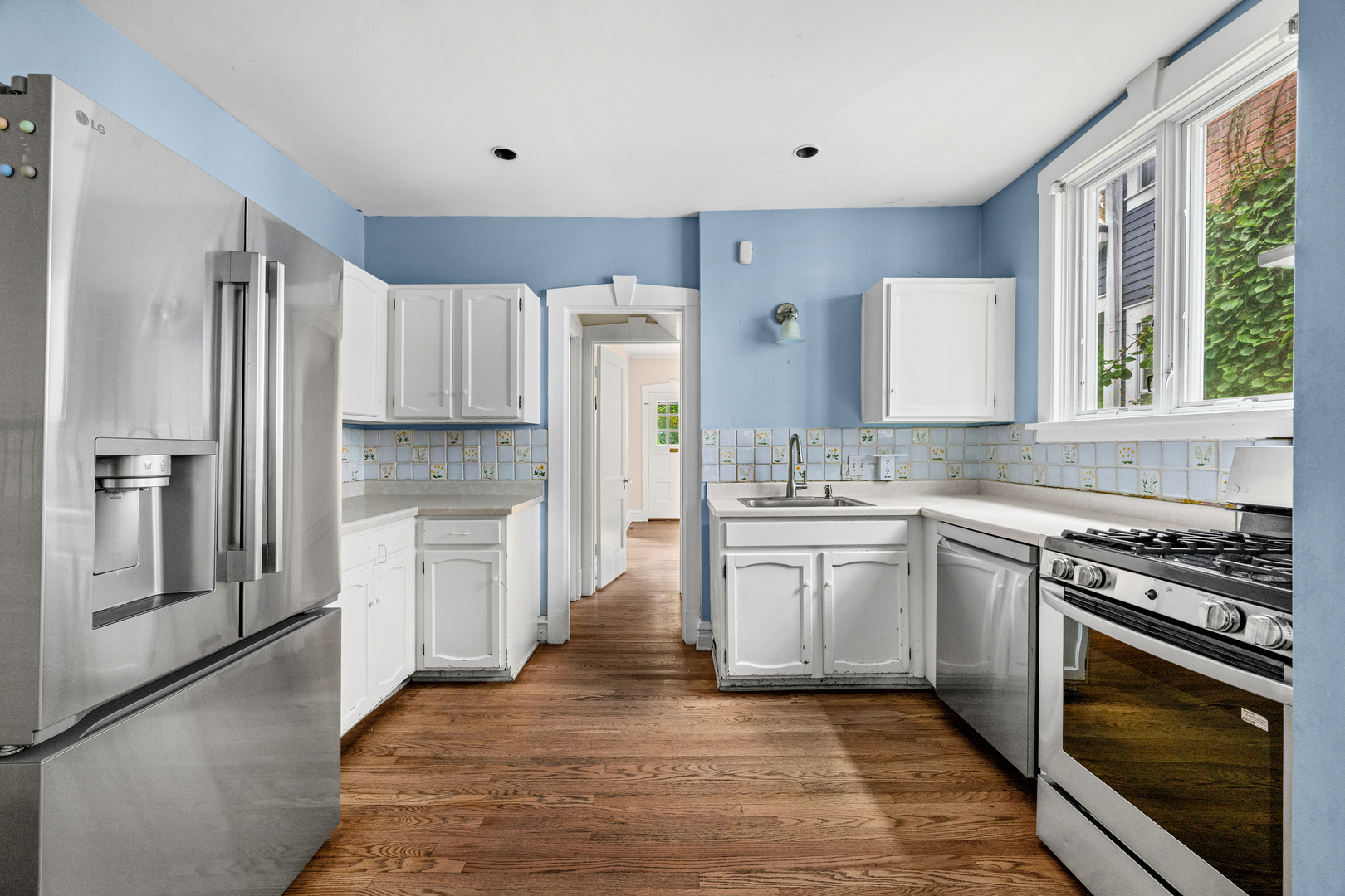 1163 Asbury Avenue Property Photo 14