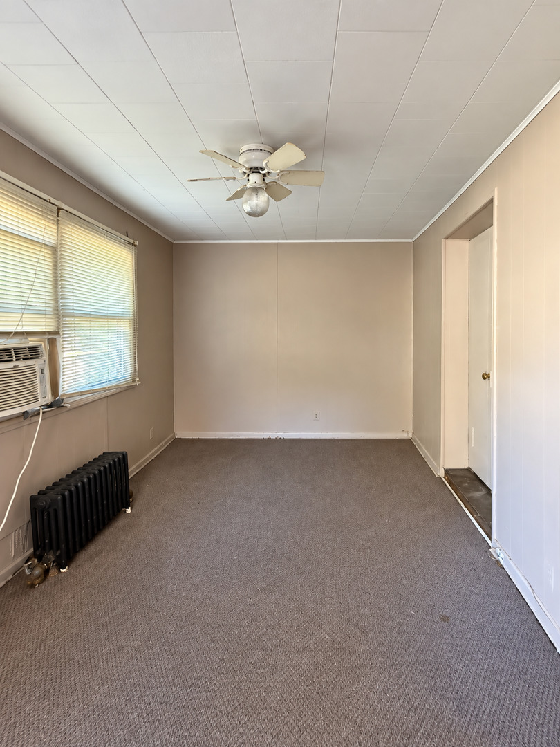 7637 S Eberhart Avenue Property Photo 10