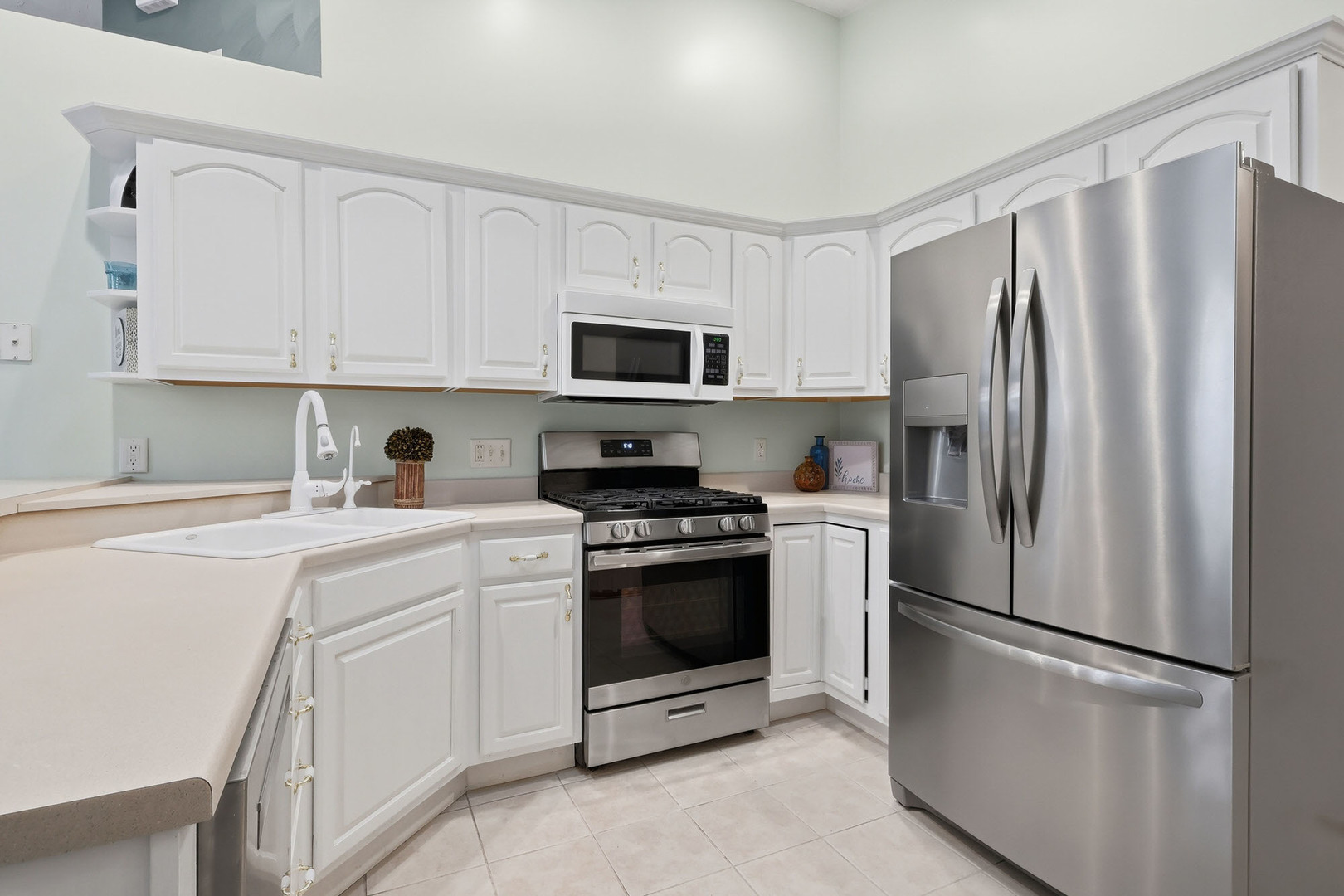 5239 Red Fox Road Property Photo 7