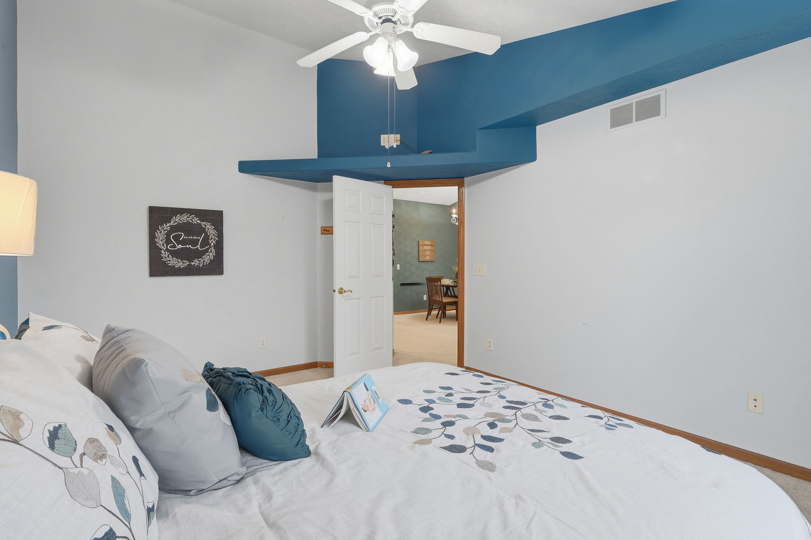 5239 Red Fox Road Property Photo 16