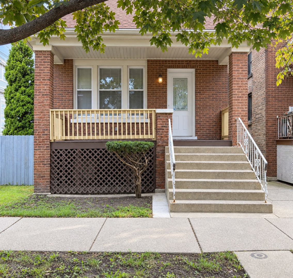 1317 S 57th Avenue Property Photo 4