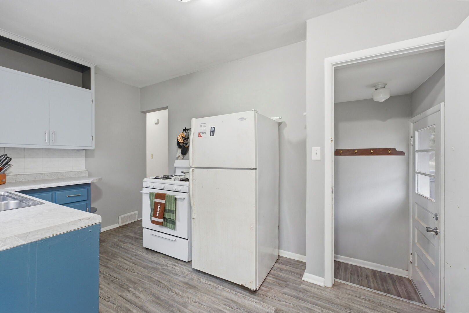 1727 13th Avenue Property Photo 10