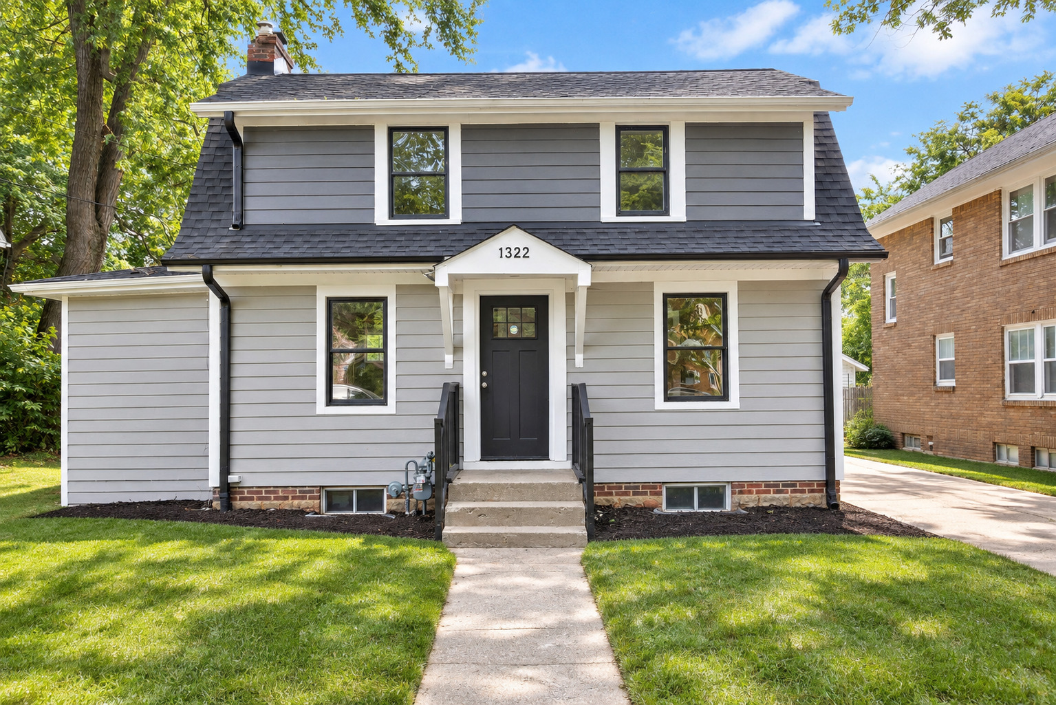 1322 Garrison Avenue Property Photo 1