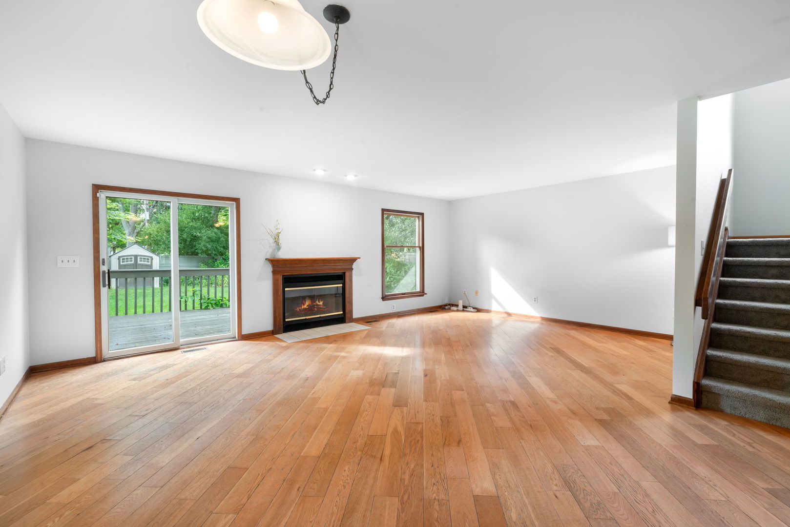 214 S Harrison Street Property Photo 9