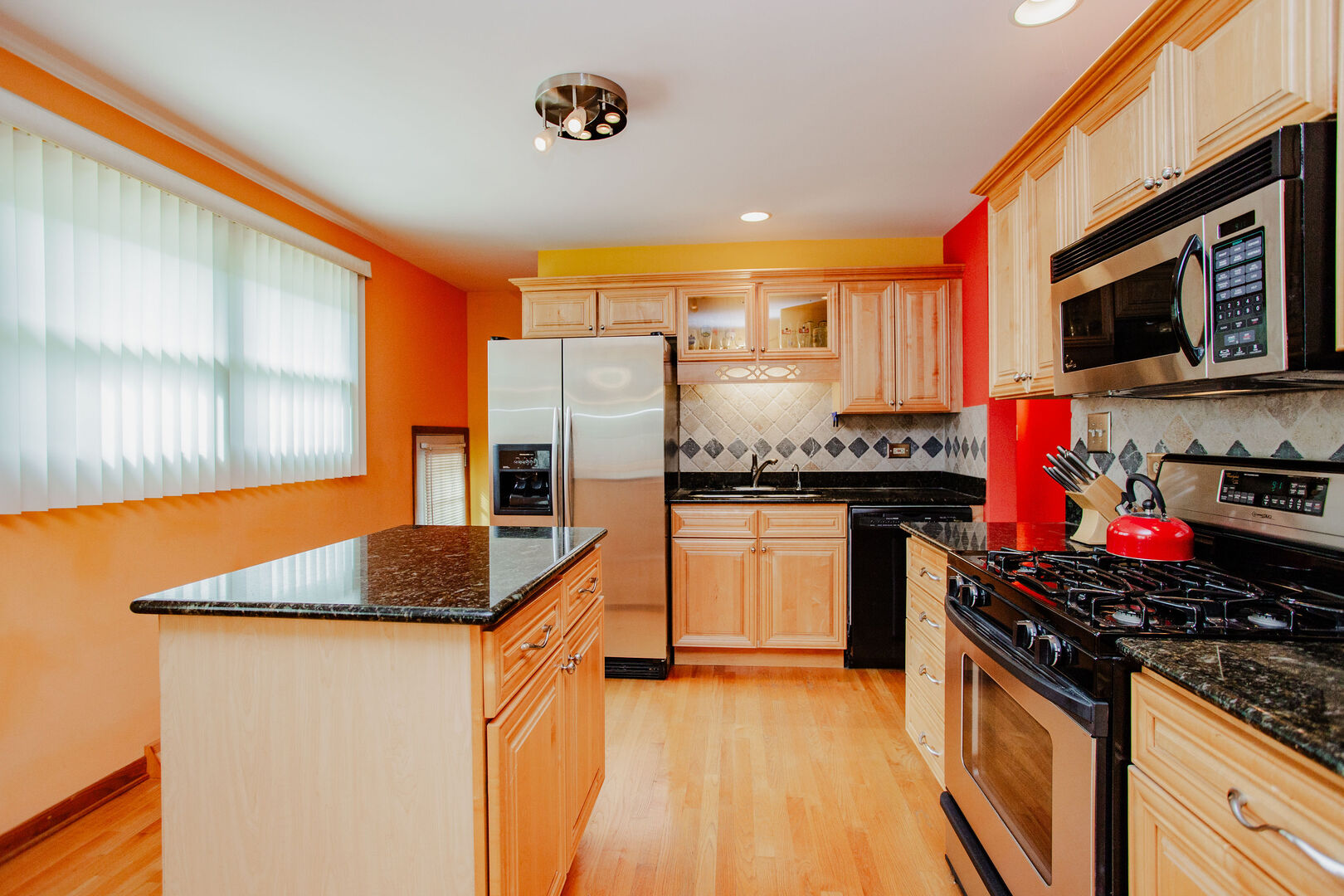 461 E Cherry Hill Drive Property Photo 7