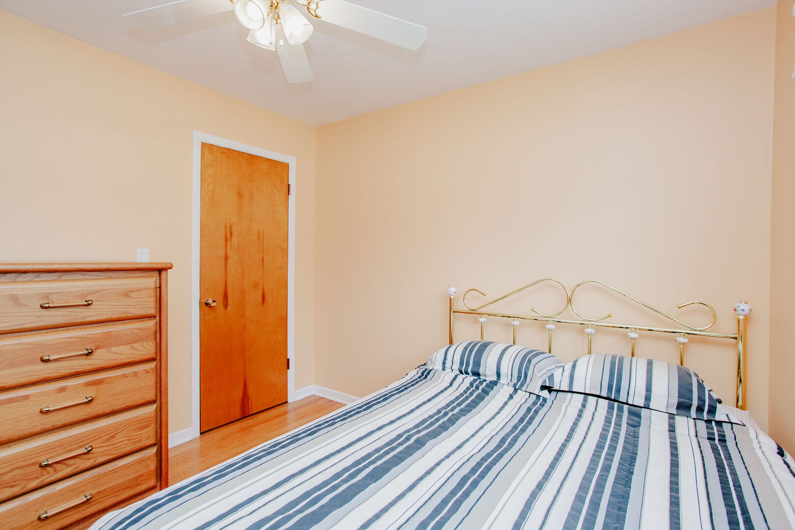 461 E Cherry Hill Drive Property Photo 11