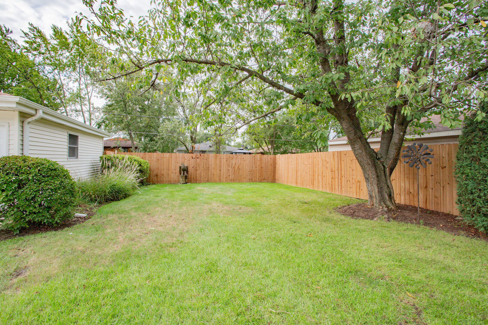 461 E Cherry Hill Drive Property Photo 21