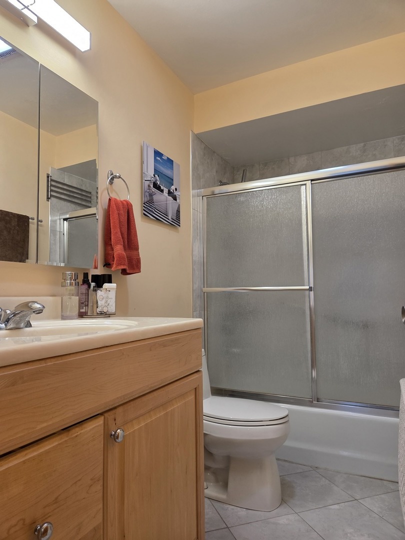 3300 N Carriageway Drive 211 Property Photo 11