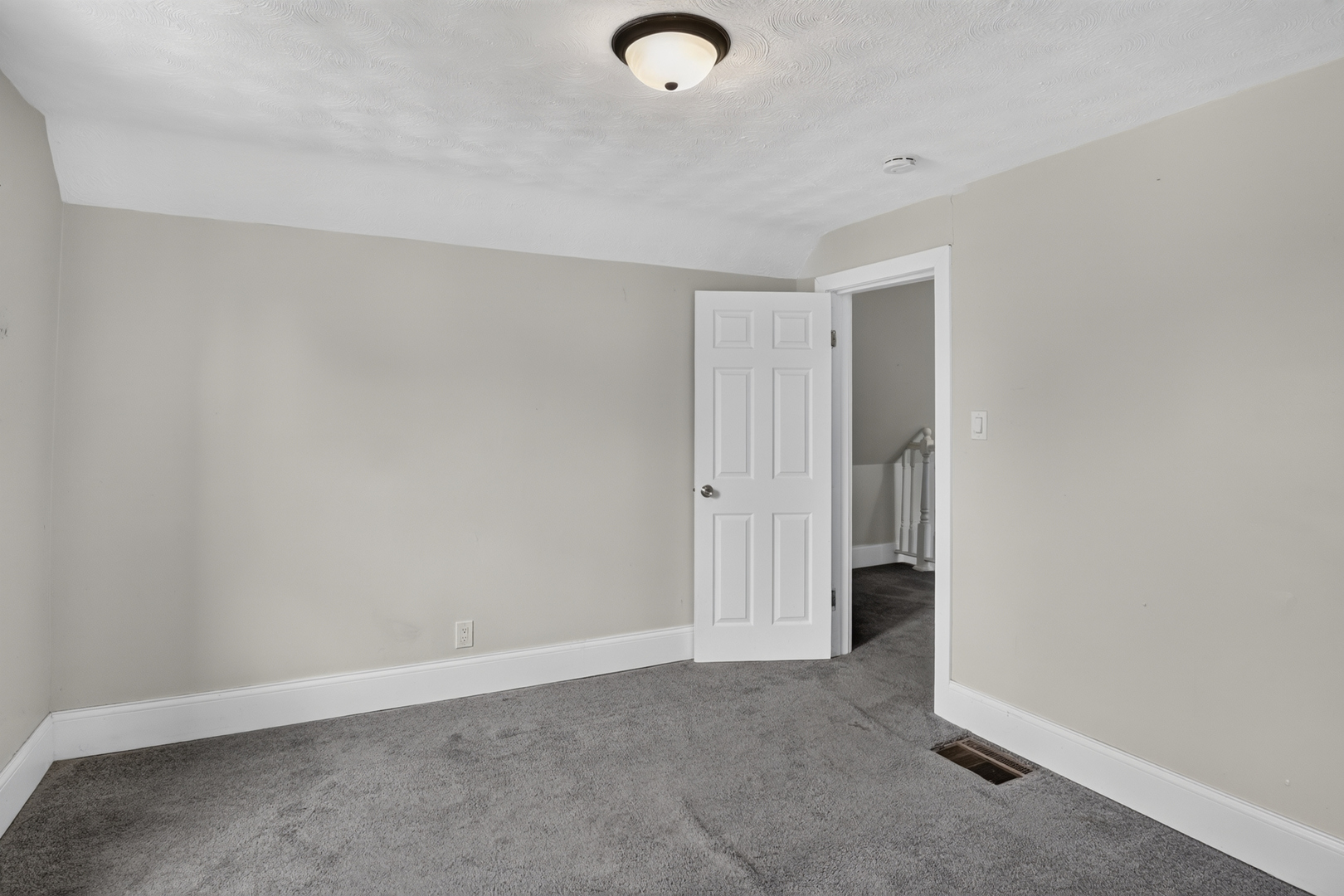 10931 S State Street Property Photo 24