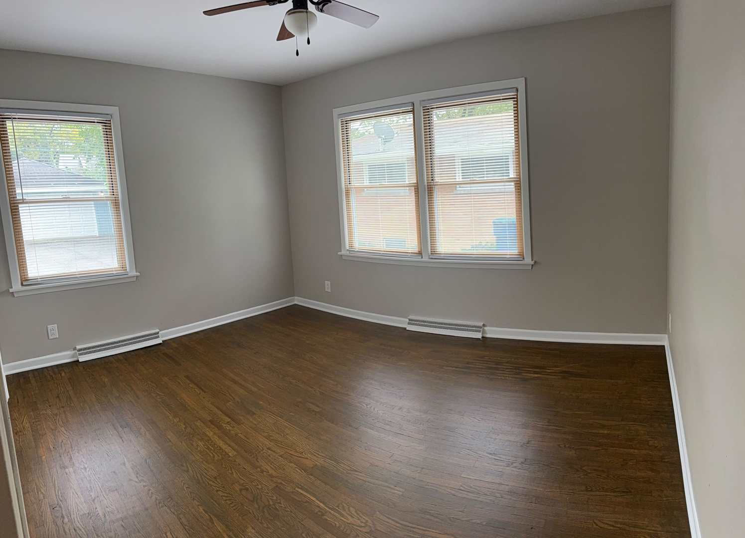 21135 Oak Street Property Photo 17