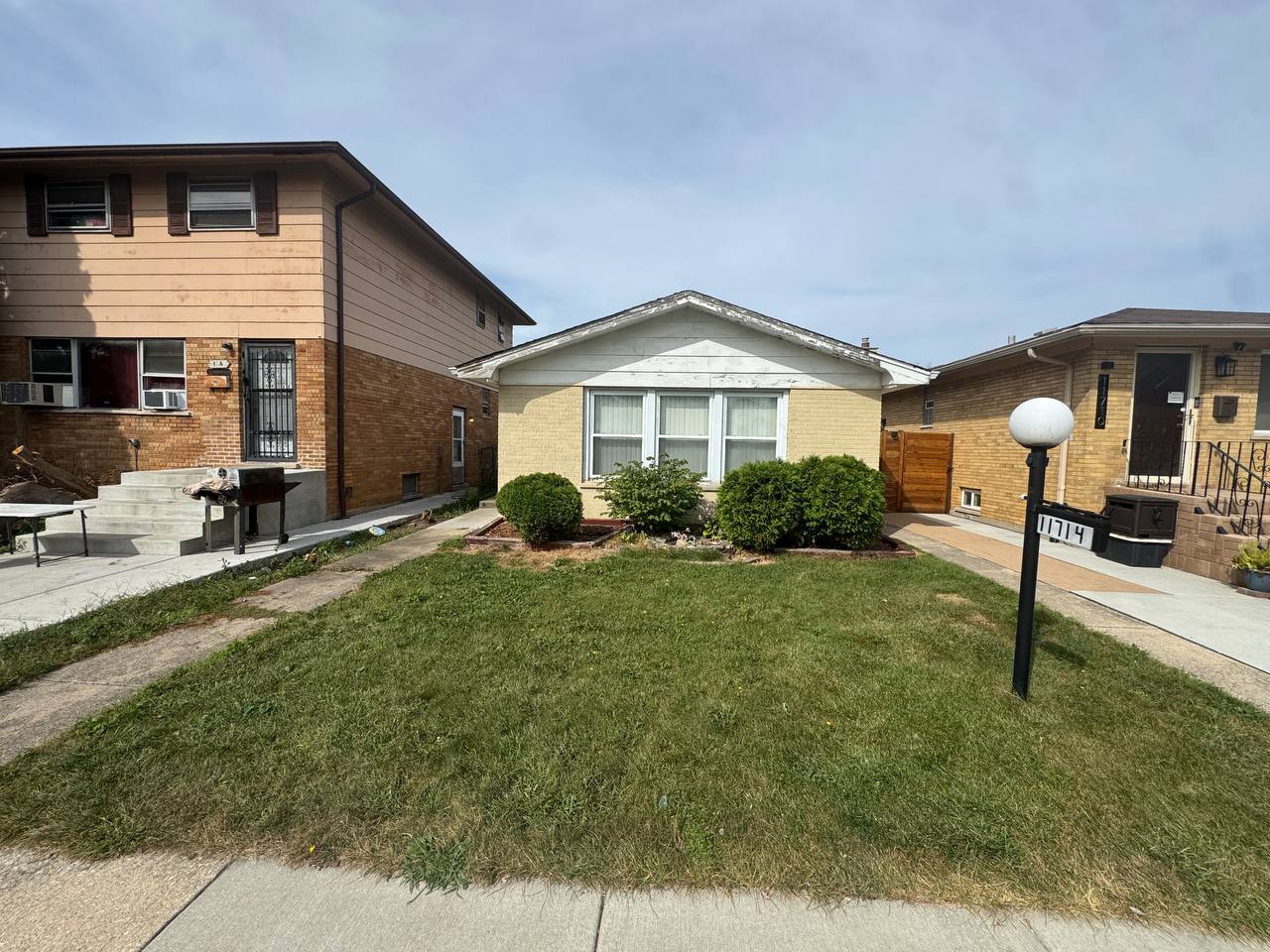 11714 S Throop Street Property Photo 1