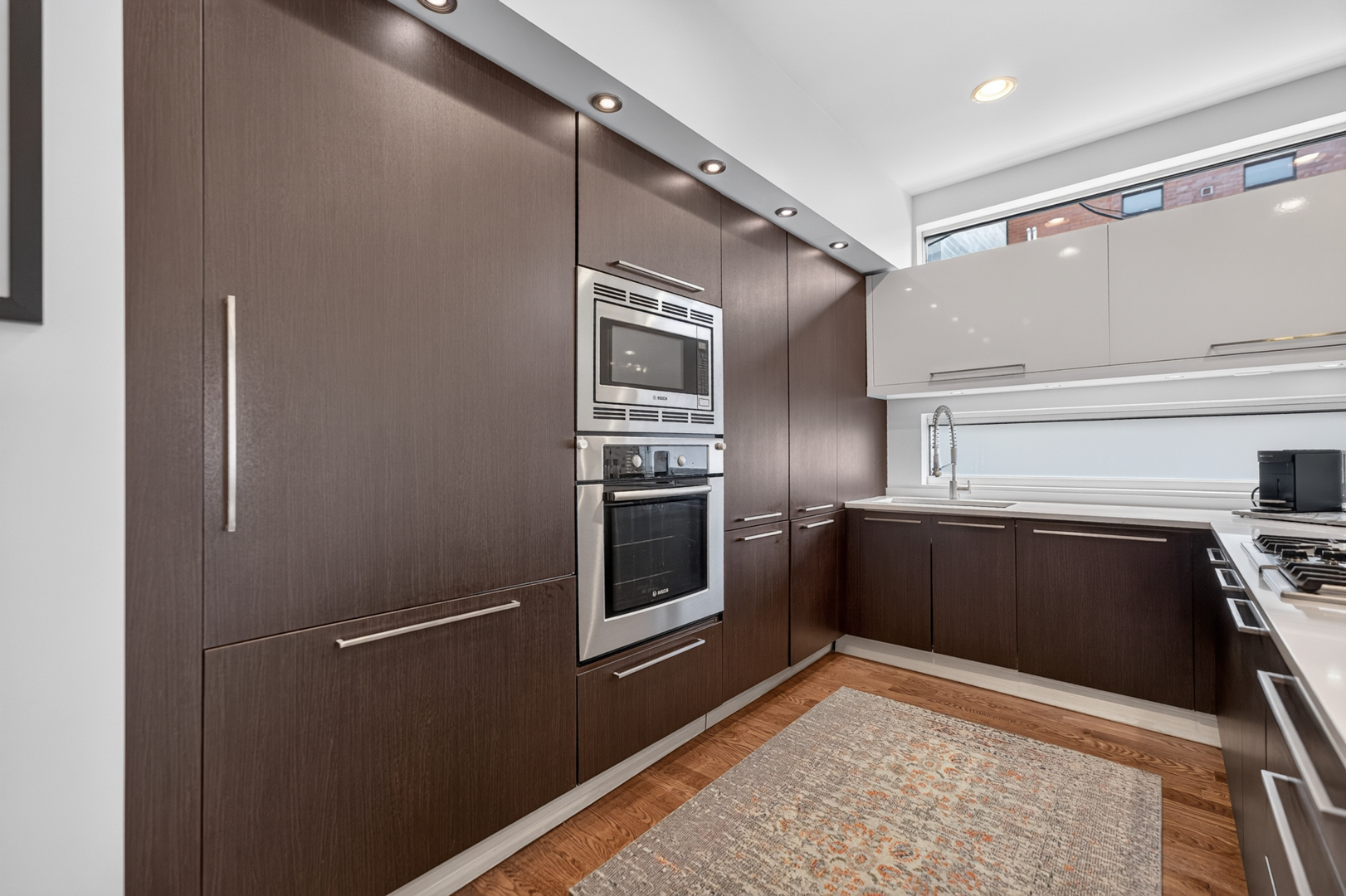 2012 W Shakespeare Avenue 1 Property Photo 8