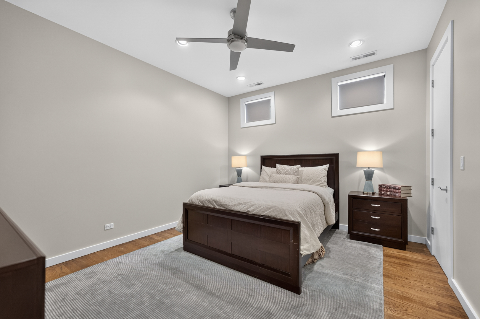 2012 W Shakespeare Avenue 1 Property Photo 32
