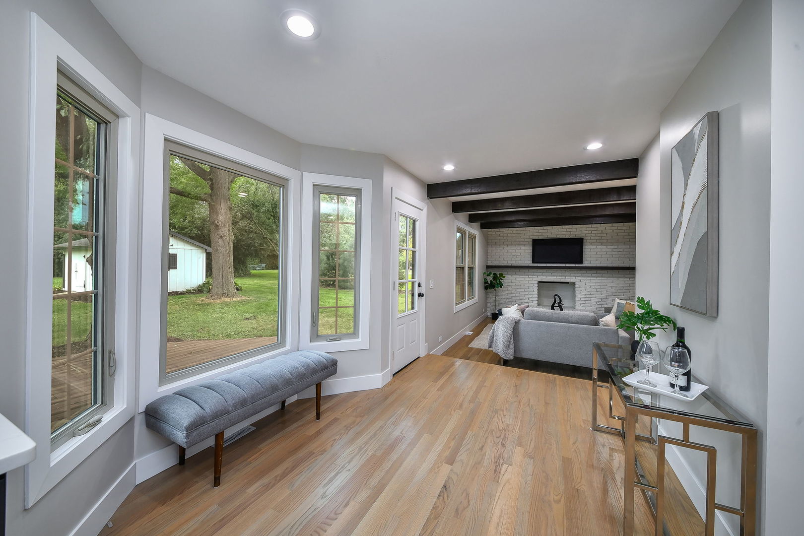 1706 S Stewart Avenue Property Photo 11