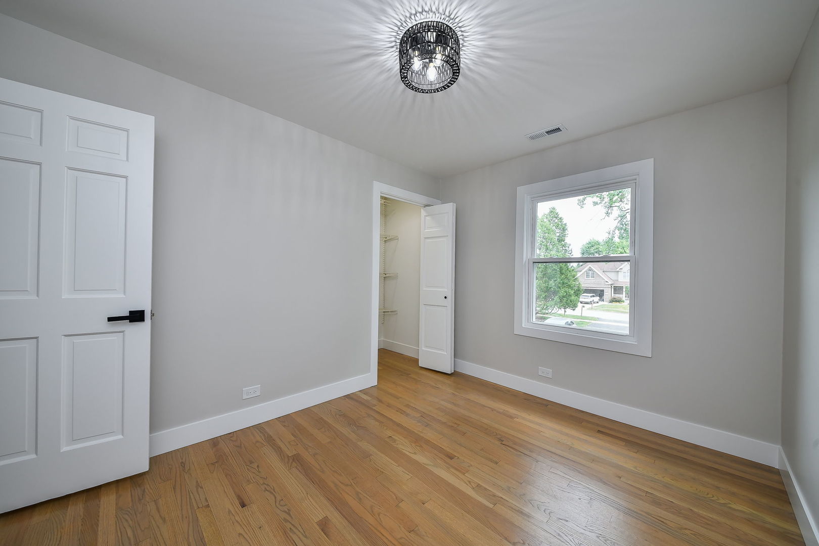 1706 S Stewart Avenue Property Photo 16