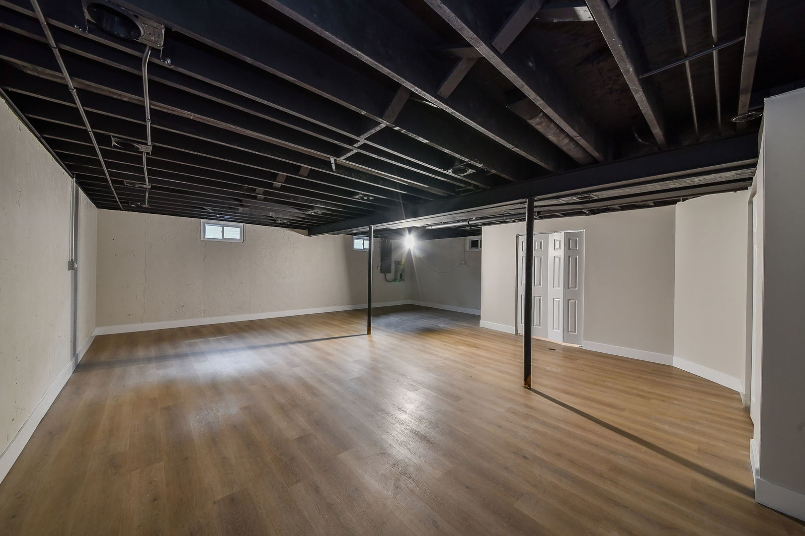 1706 S Stewart Avenue Property Photo 21