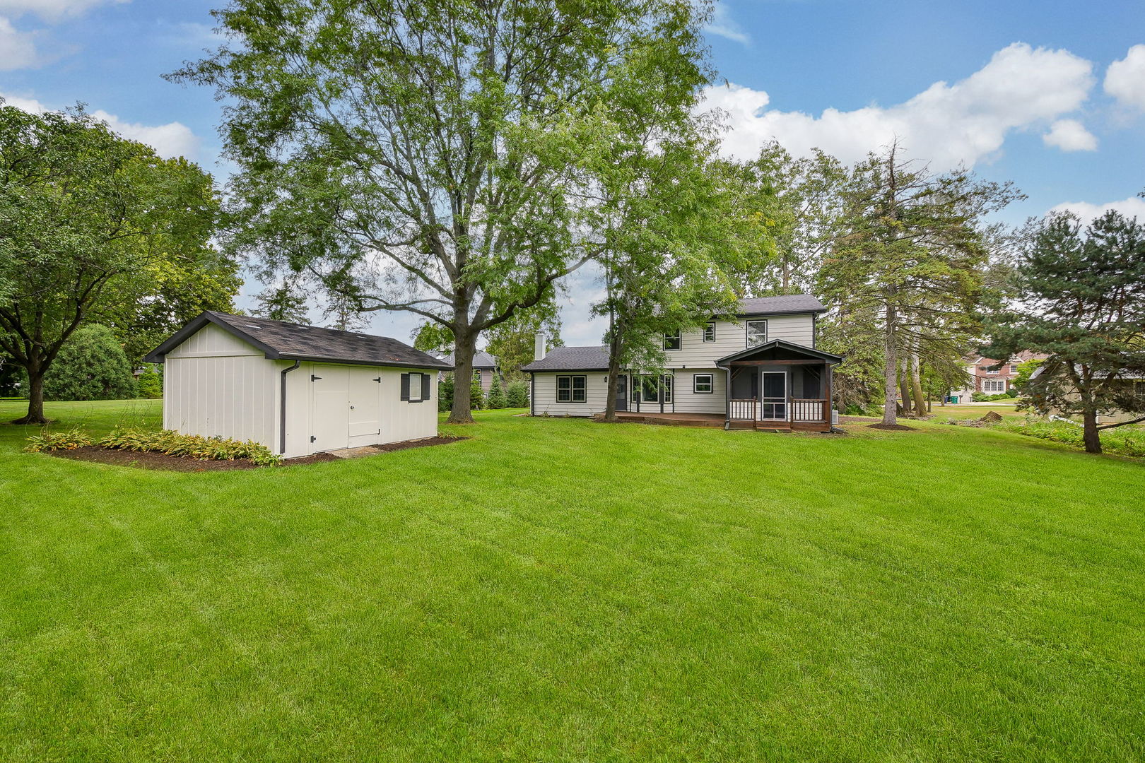 1706 S Stewart Avenue Property Photo 24