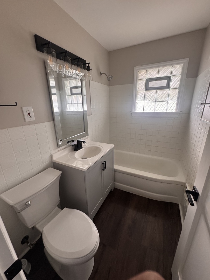 18748 Wentworth Avenue Property Photo 6