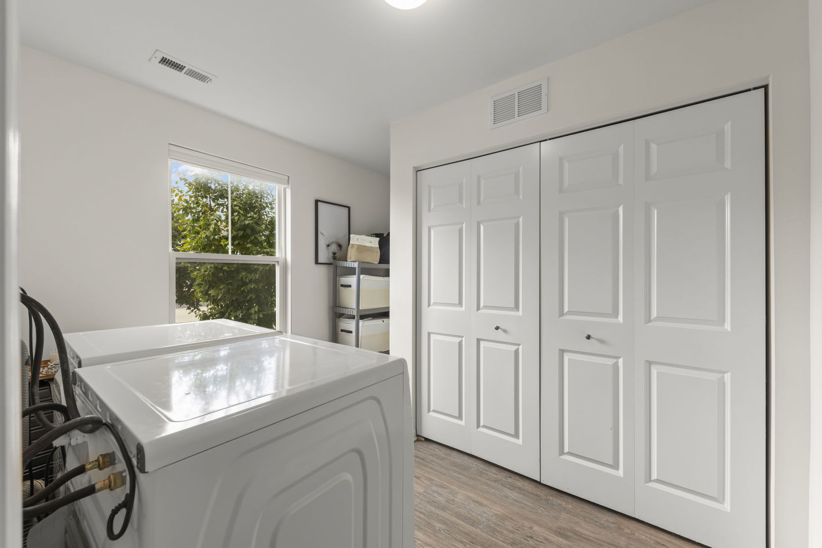 4192 Irving Road Property Photo 4
