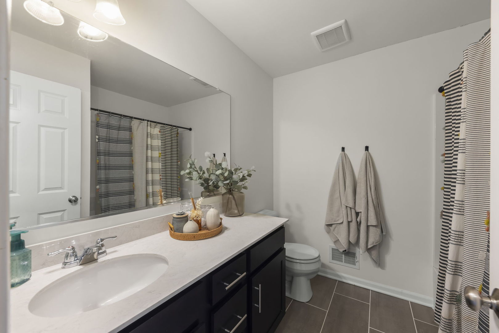 4192 Irving Road Property Photo 19