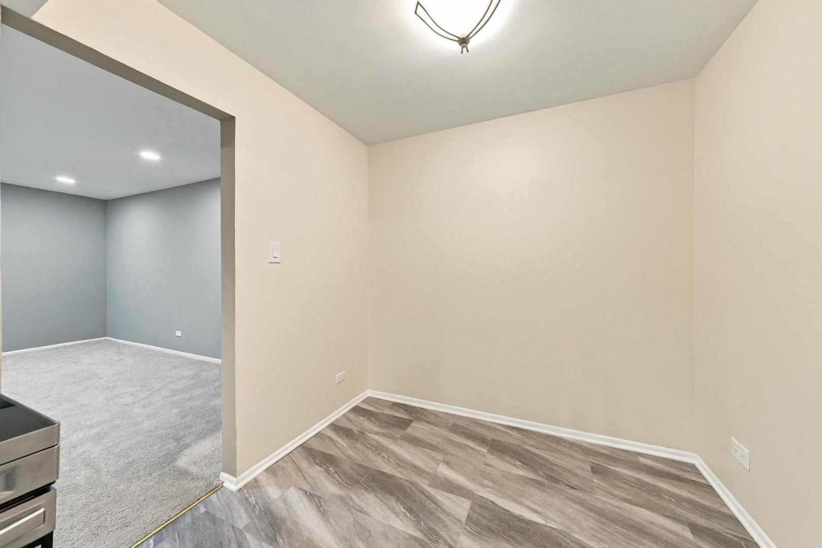 675 Grove Drive 304 Property Photo 5