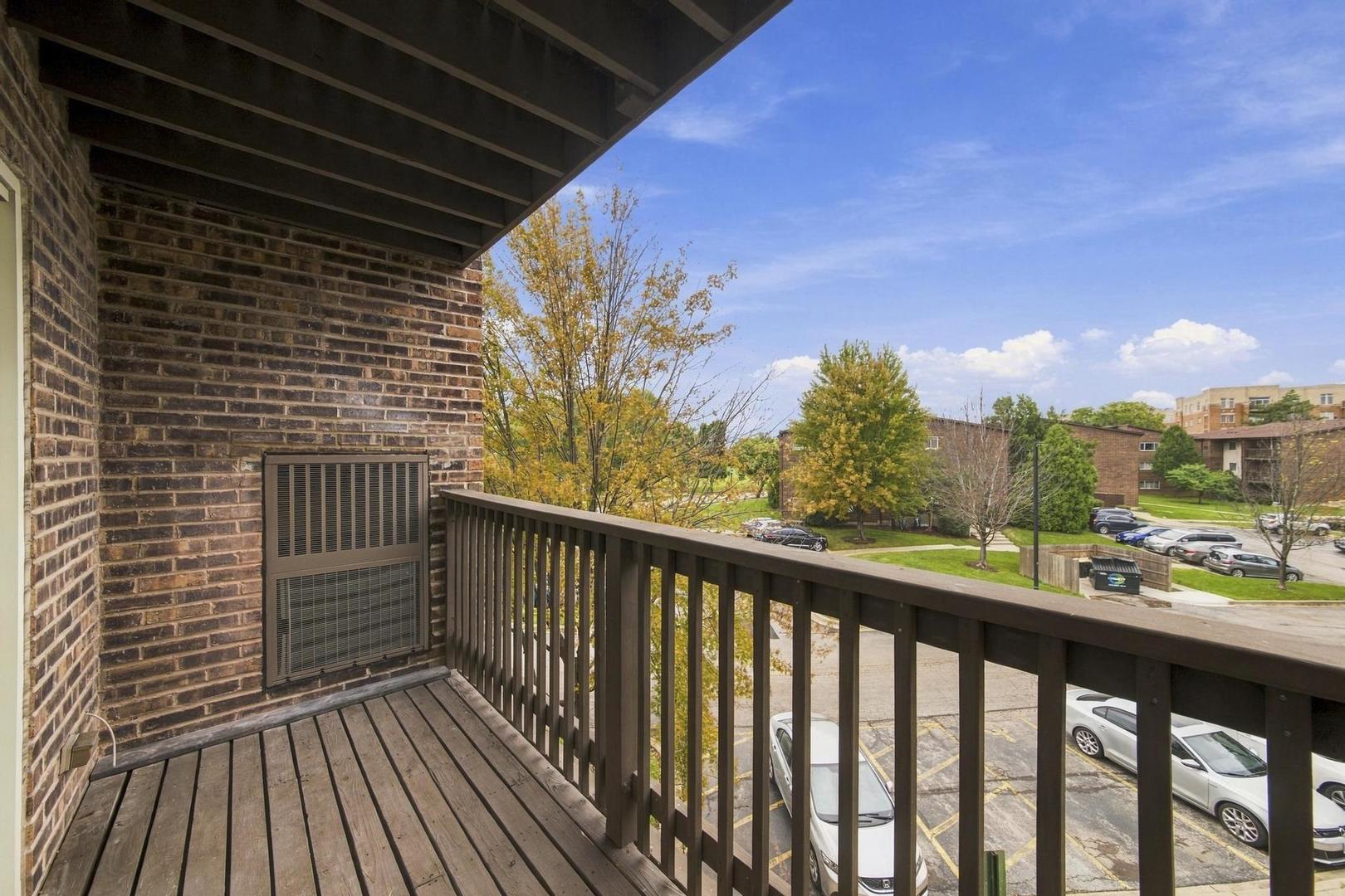 675 Grove Drive 304 Property Photo 10