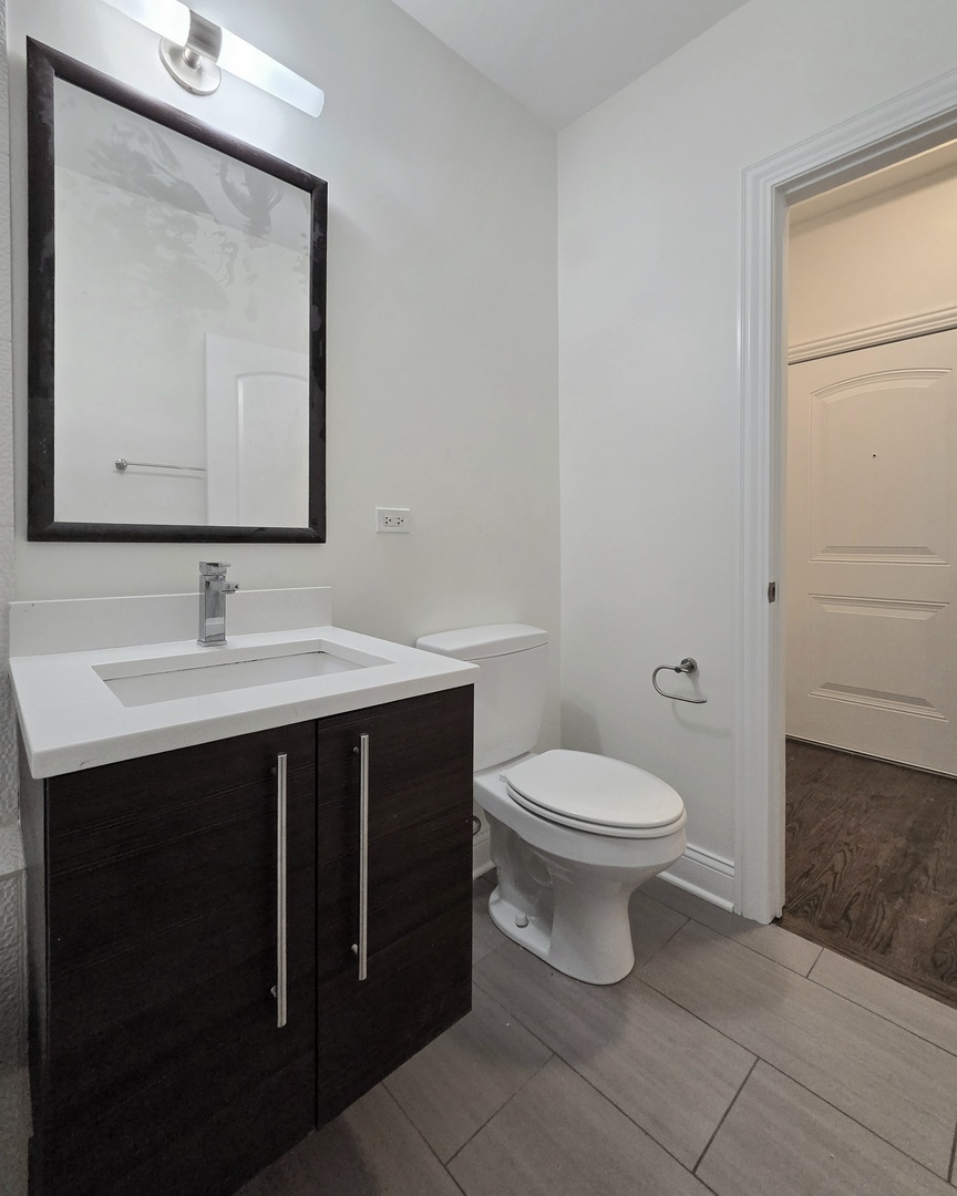 1537 N Orleans Avenue 4g Property Photo 10